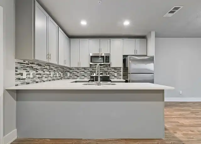 Property at Slate At Cole - 4650 Cole Ave, Dallas, TX, 75205, 1-2 bed, 1-2 bath, [object Object]