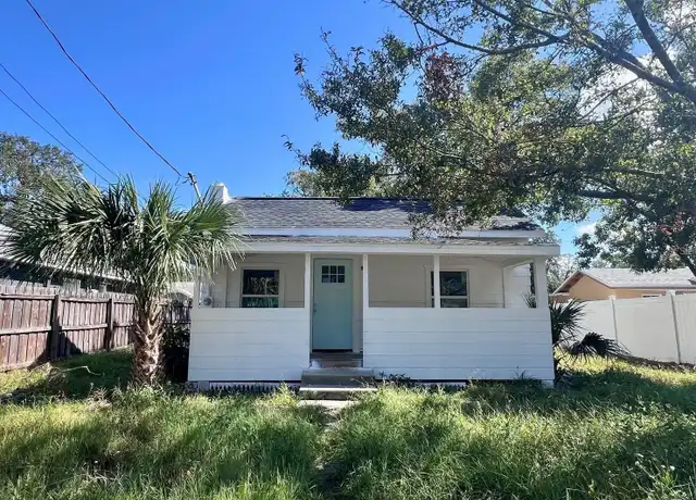 Property at 368 6th St NW, Largo, FL, 33770, 2 beds, 1 bath, [object Object]