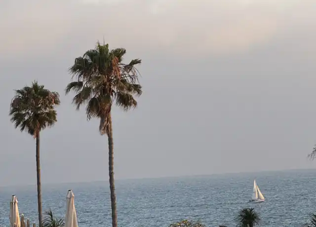 Property at 41 Clubhouse Ave Unit B, Venice, CA, 90291, 3 beds, 2 baths, [object Object]