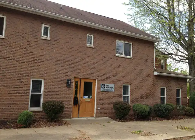 Property at 109 8th St Unit 1, Belpre, OH, 45714, 1 bed, 1 bath, [object Object]