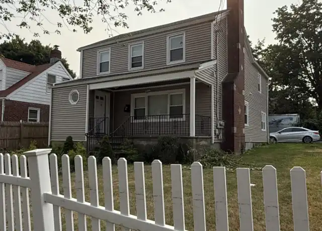 Property at 203 Horace St Unit 2, Bridgeport, CT, 06610, 3 beds, 1 bath, [object Object]