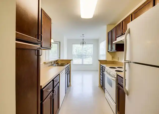 Property at Alderbrook Pointe - 140 Alderbrook Cir, Washington, NC, 27889, 1-3 bed, 1-2 bath, Contact for Price