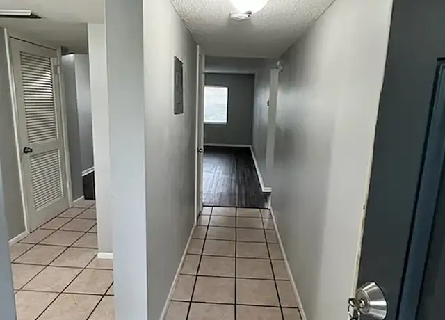 Photo of 4601 22nd Ave S, Saint Petersburg, FL 33711