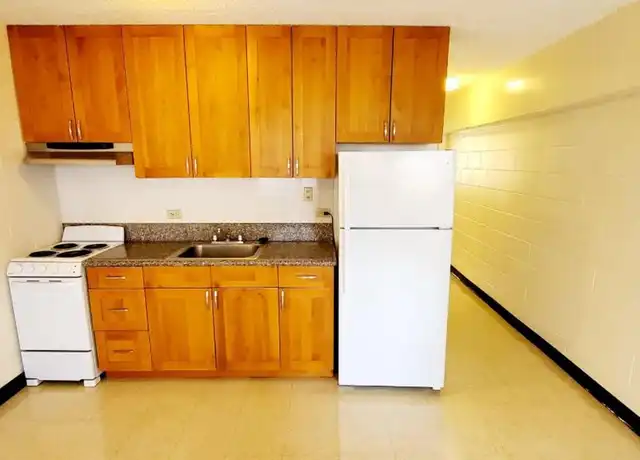 Property at 2558 Date St Unit D204, Honolulu, HI, 96826, 1 bed, 1 bath, [object Object]