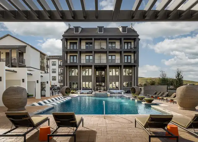 Property at The Louise - 4151 Viridian Village Dr, Arlington, TX, 76005, 0 beds, 1 bath, [object Object]