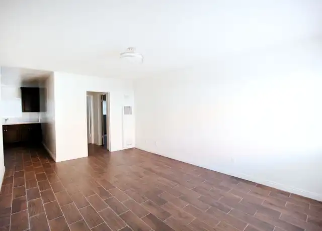 Property at 1322 2nd Ave Unit 02, Los Angeles, CA, 90019, 1 bed, 1 bath, [object Object]