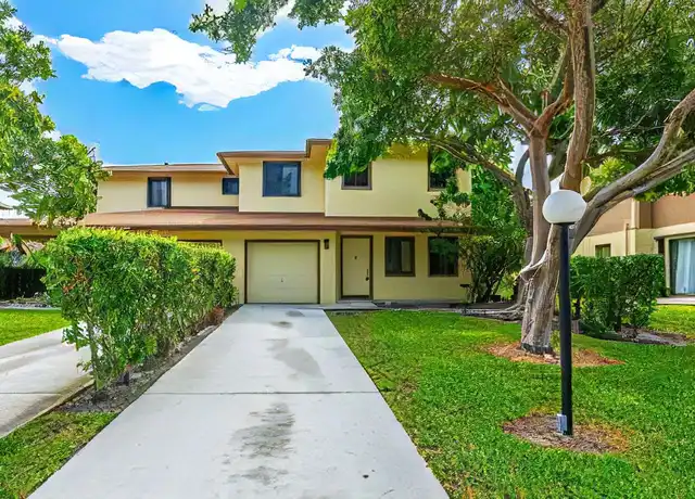 Property at 6094 Live Oak Ct, Tamarac, FL, 33319, 3 beds, 2.5 baths, [object Object]