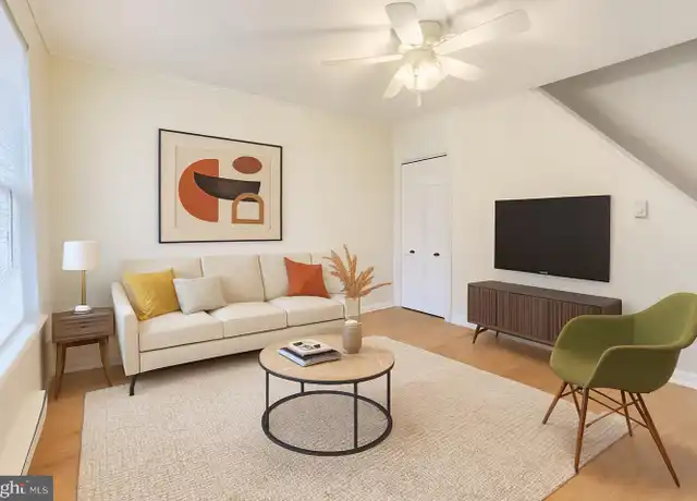 Property at 315 E Elm St, Conshohocken, PA, 19428, 2 beds, 1 bath, [object Object]