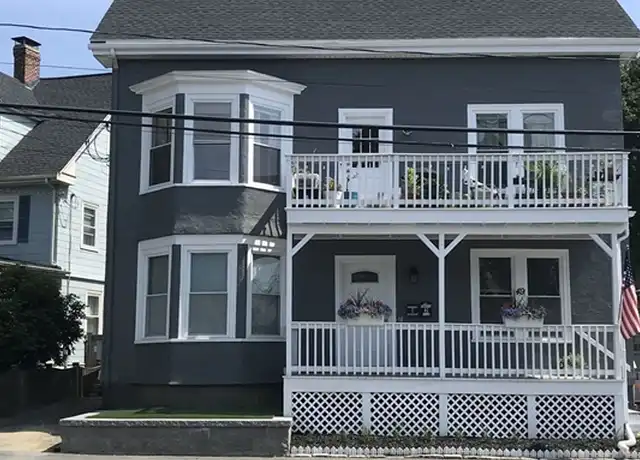 Property at 49 Paradise Rd #1, Swampscott, MA, 01907, 2 beds, 1 bath, [object Object]