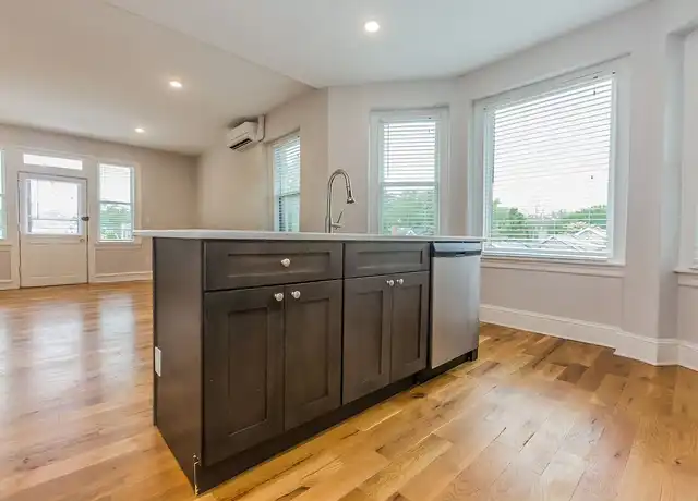 Property at 332 W Hortter St, Philadelphia, PA, 19119, 2 beds, 1 bath, [object Object]