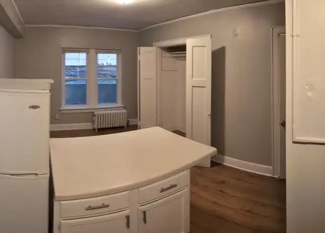 Property at 1521 N Franklin Pl Unit B, Milwaukee, WI, 53202, 0 beds, 1 bath, [object Object]