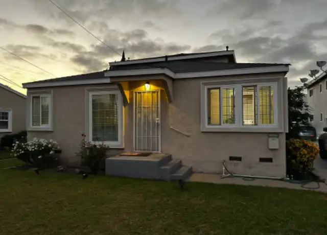 Property at 10541 Western Ave Unit Main, Downey, CA, 90241, 2 beds, 1 bath, [object Object]