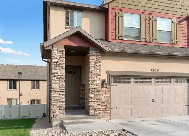 Property at 1254 N Willowbrook Ln, Saratoga Springs, UT, 84045, 4 beds, 3.5 baths, [object Object]