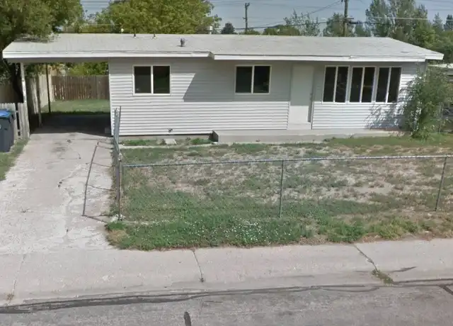 Property at 221 Desmet Dr, Cheyenne, WY, 82007, 3 beds, 1 bath, [object Object]