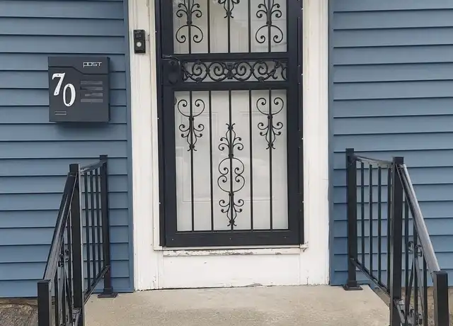 Property at 70 Providence St, Taftville, CT, 06380, 3 beds, 1 bath, [object Object]