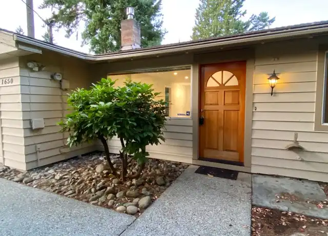 Property at 1650 171st Ave NE, Bellevue, WA, 98008, 3 beds, 1 bath, [object Object]