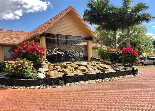 Property at 2385 Hidden Lake Dr #10, Naples, FL, 34112, 3 beds, 2 baths, [object Object]