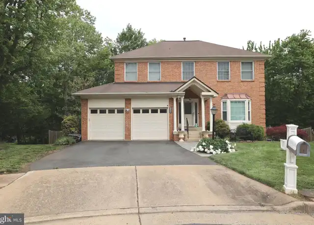 Property at 13601 Old Chatwood Pl, Chantilly, VA, 20151, 4 beds, 3.5 baths, [object Object]