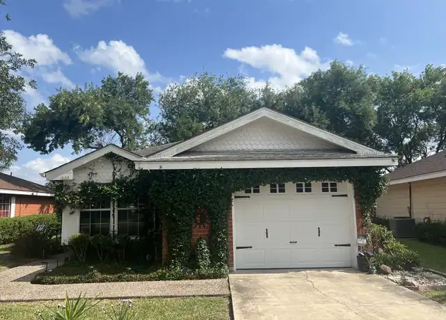Property at 505 Palm Valley Cir, Harlingen, TX, 78552, 2 beds, 2 baths, [object Object]