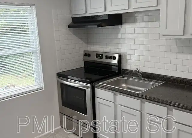 Property at 201 Chandler Dr Unit 16C, Gaffney, SC, 29340, 2 beds, 1 bath, [object Object]