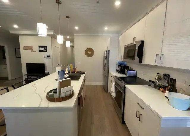 Property at 9 Mansfield St Unit 1, Allston, MA, 02134, 4 beds, 2 baths, [object Object]