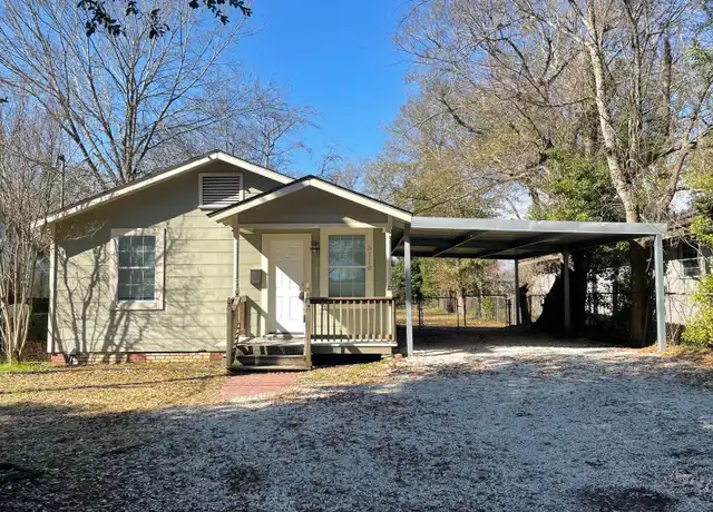 Property at 3110 1st Ave, Lake Charles, LA, 70601, 2 beds, 1 bath, [object Object]