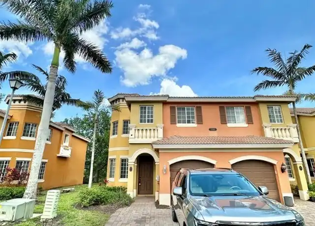Property at 10280 Olivewood Way #61, Estero, FL, 33928, 4 beds, 2.5 baths, [object Object]