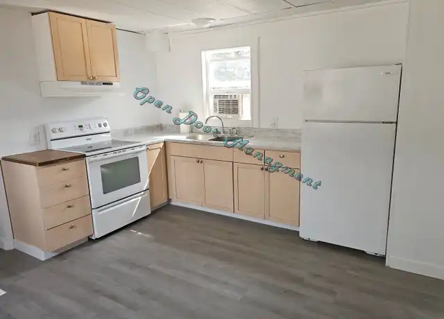 Property at 2906 Locust St, Butte, MT, 59701, 2 beds, 2 baths, [object Object]