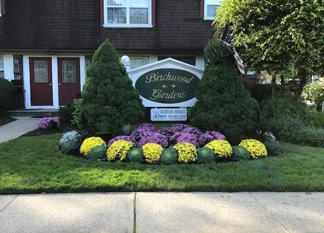 Property at 360 Knickerbocker Rd Unit 23, Dumont, NJ, 07628, 1 bed, 1 bath, [object Object]
