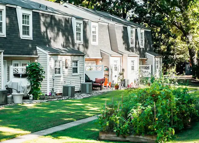 Property at The Mordecai on Clover - 420 Clover Ln, Raleigh, NC, 27604, 1-2 bed, 1-1.5 bath, [object Object]