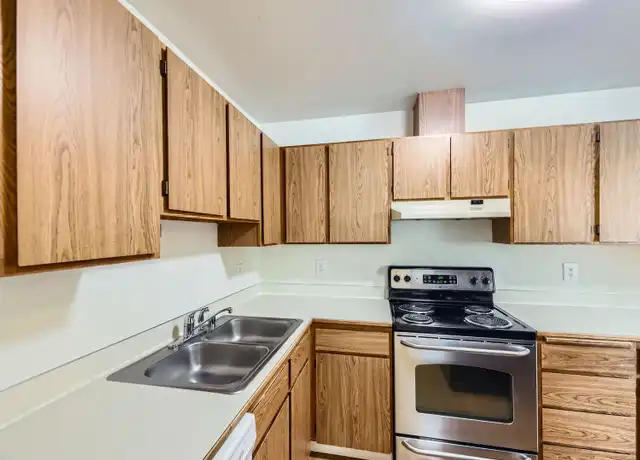 Property at 3617 Hoyt Ave Unit 101, Everett, WA, 98201, 2 beds, 1 bath, [object Object]