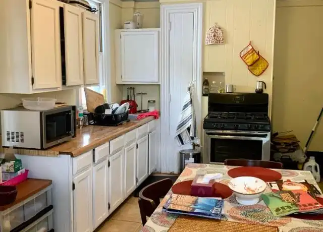 Property at 155 Vinton St, Providence, RI, 02909, 1 bed, 1 bath, [object Object]