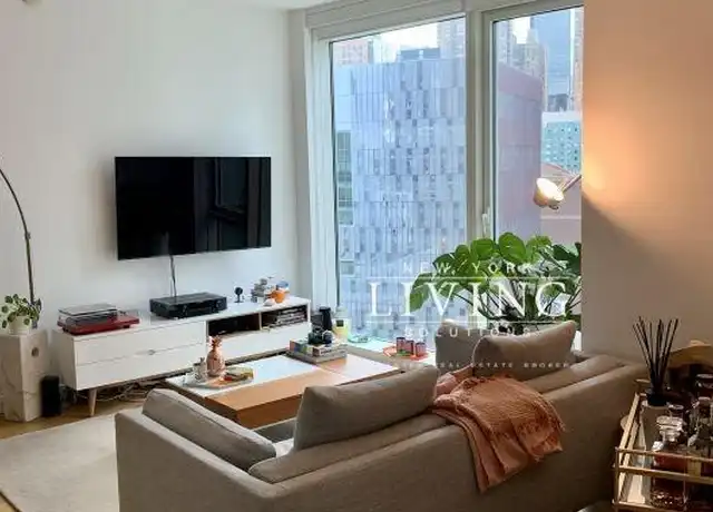 Property at 625 W 57th St Unit 2052, New York, NY, 10019, 2 beds, 2 baths, [object Object]