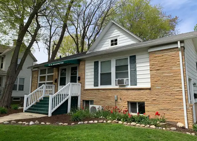 Property at 206 W Washington St Unit 3, Champaign, IL, 61820, 3 beds, 1 bath, [object Object]