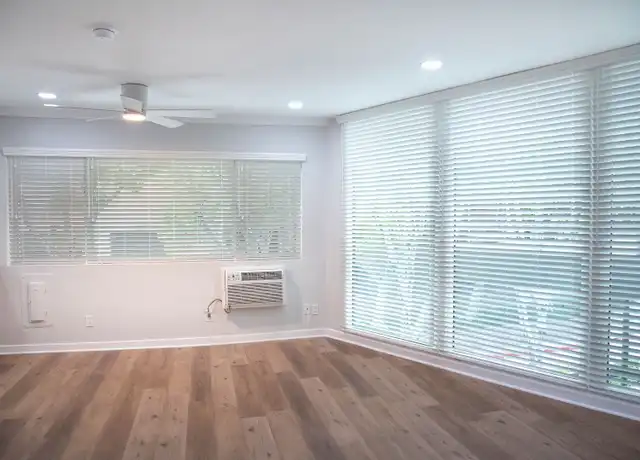Property at 118 S Cordova St, Burbank, CA, 91505, 0 beds, 1 bath, [object Object]