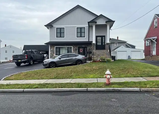 Property at 17 Martha Ave, Elmwood Park, NJ, 07407, 3 beds, 2 baths, [object Object]
