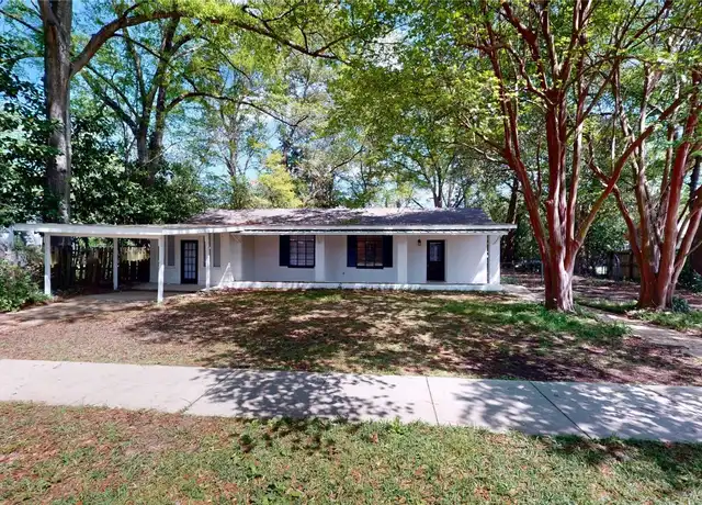 Property at 237 S Northington St, Prattville, AL, 36067, 4 beds, 2 baths, [object Object]