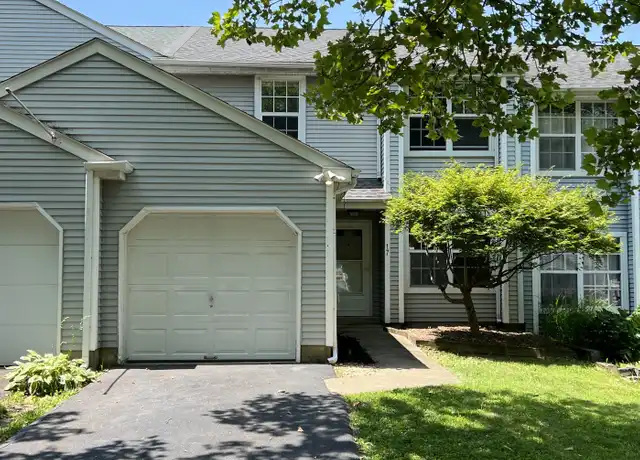 Property at 17 Carousel Cir, Doylestown, PA, 18901, 3 beds, 2.5 baths, [object Object]