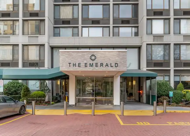 Property at 45 River Dr S #2703, Jersey City, NJ, 07310, 2 beds, 2 baths, [object Object]