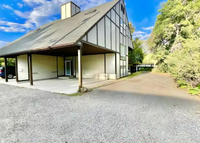 Property at 412 W Hayes St, Bozeman, MT, 59715, 3 beds, 2 baths, [object Object]