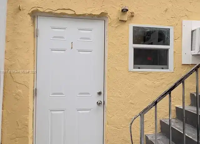 Property at 1845 Bay Rd Unit 1, Miami Beach, FL, 33139, 0 beds, 1 bath, [object Object]