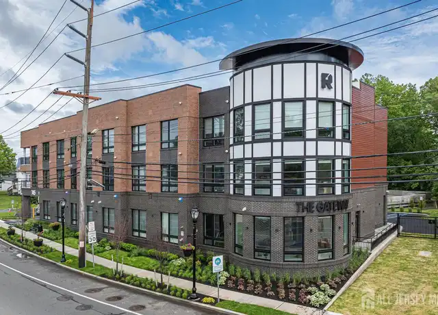 Property at 745 Bound Brook Rd Unit 200, Dunellen, NJ, 08812, 1 bed, 1 bath, [object Object]