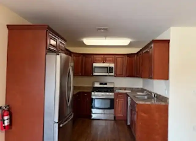 Property at 1030 McBride Ave, Woodland Park, NJ, 07424, 1 bed, 1 bath, [object Object]