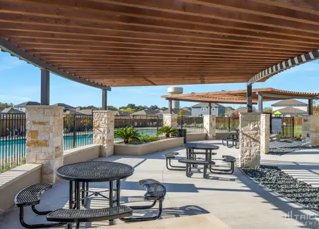 Property at 13698 Paxton Blvd, Saint Hedwig, TX, 78152, 3 beds, 2 baths, [object Object]