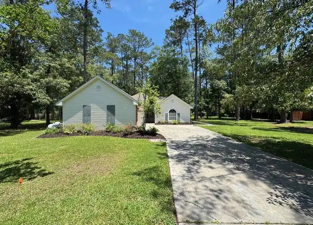 Property at 31535 River Pines Dr, Springfield, LA, 70462, 3 beds, 2 baths, [object Object]