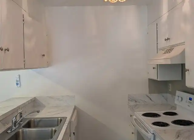 Property at 3119 Tom Green St Unit 5, Austin, TX, 78705, 0 beds, 1 bath, [object Object]