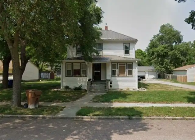 Property at 322 McCabe St Unit 322, Mitchell, SD, 57301, 2 beds, 1 bath, [object Object]