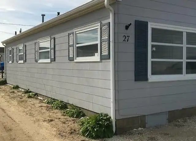 Property at 27 E Crane Way, Lavallette, NJ, 08735, 3 beds, 1 bath, [object Object]