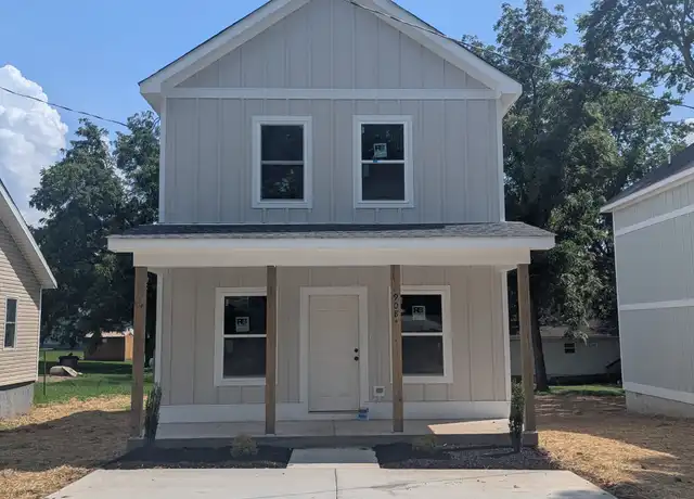 Property at 906 Hannaway Rd, Columbia, TN, 38401, 3 beds, 2 baths, [object Object]