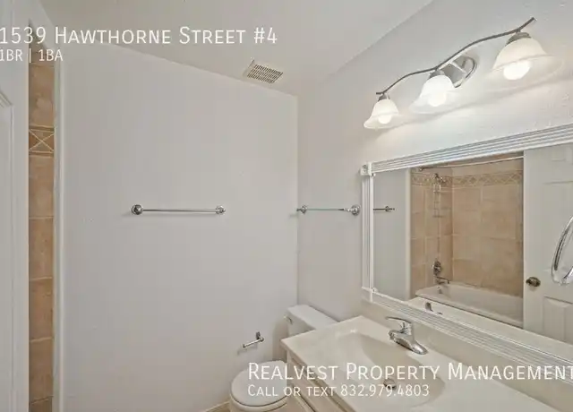 Property at 1539 Hawthorne St Unit 4, Houston, TX, 77006, 1 bed, 1 bath, [object Object]